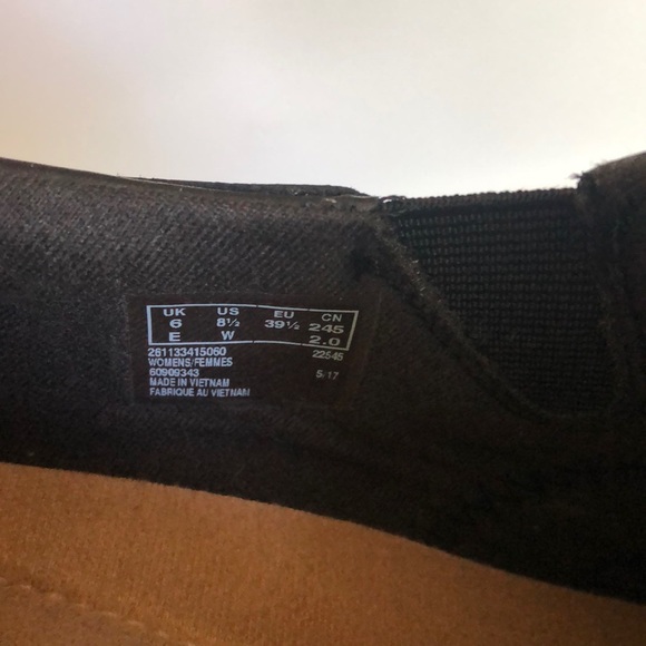 Clarks Collection - Picture 5 of 5